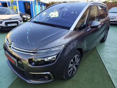 Usado Citroën C4 Picasso Shine 120 HP (88 kW) 2017 Cinzento Monovolume
