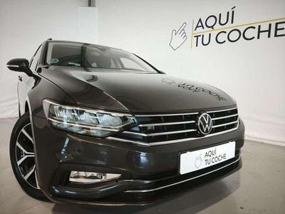 Usado VW Passat Executive 150 CV (110 kW) 2023 Gris Familiar