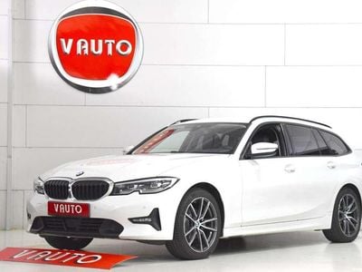 Blanco Usado 2020 BMW 320 Sport Line Familiar | 29.500 €