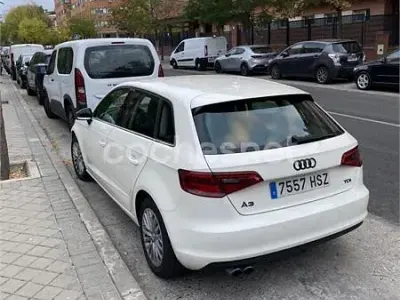 Usado Audi A3 Ambition 150 CV (110 kW) 2013 Blanco Berlina