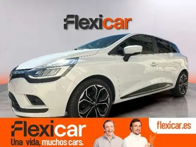 Usado Renault Clio GrandTour Zen 120 CV (88 kW) 2018 Blanco Familiar