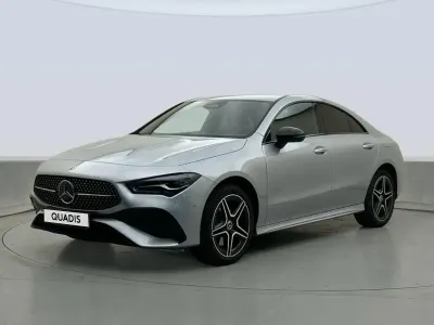 Usado Mercedes CLA250e 218 CV (160 kW) 2025 Gris plata Coupe