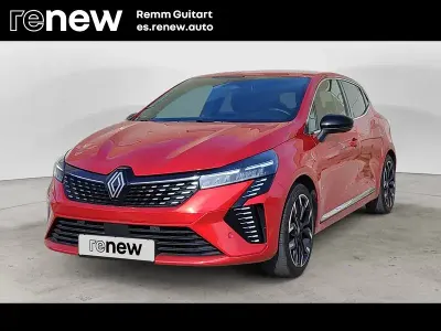 Używany Renault Clio V Techno 145 KM (106 kW) 2025 Czerwony Sedan/Limuzyna