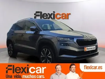 Usado Skoda Karoq 150 CV (110 kW) 2025 Gris SUV