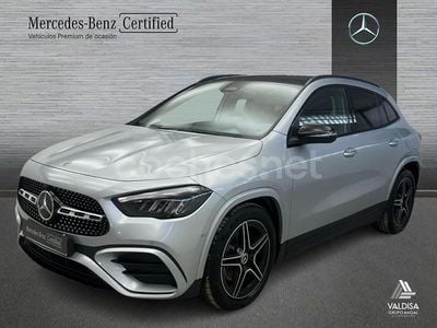 Gris / plateado Usado 2025 Mercedes GLA200 SUV | 43.600 € (Precio justo)