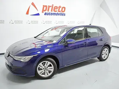 Usado VW Golf VIII 115 CV (84 kW) 2022 Azul Berlina