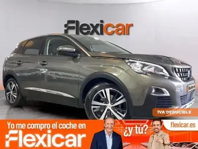 Usado Peugeot 3008 Allure 130 CV (95 kW) 2020 Gris SUV