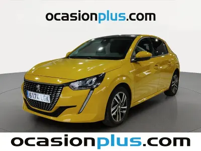 Usado Peugeot 208 Allure 100 CV (73 kW) 2020 Amarillo Utilitario