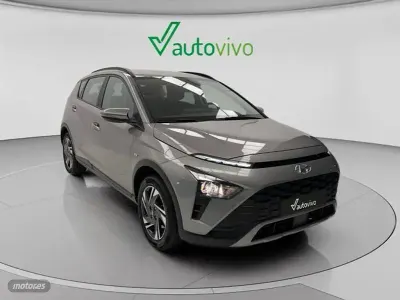 Usado Hyundai Bayon 100 CV (73 kW) 2022 Marrón SUV