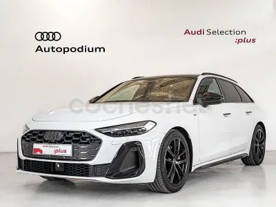 Usado Audi A5 204 CV (150 kW) 2025 Blanco Familiar