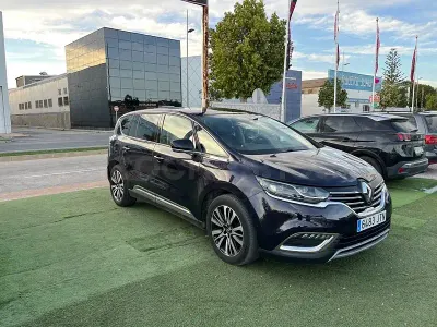 Käytetty Renault Espace Initiale 160 HP (117 kW) 2016 Musta Tila-auto