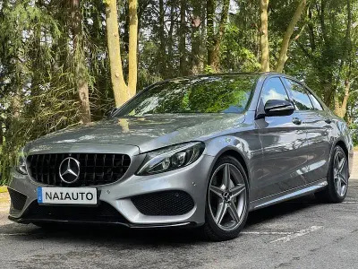 Usado Mercedes C220 AMG line 170 CV (125 kW) 2016 Gris / plata Berlina
