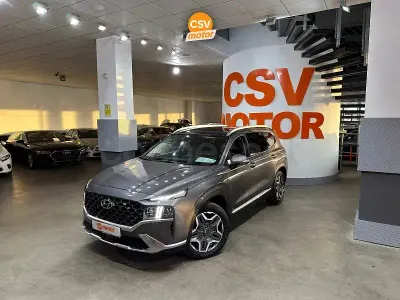 Usado Hyundai Santa Fe Style 265 CV (194 kW) 2023 Gris / plata SUV