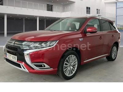 Mitsubishi Outlander P-HEV