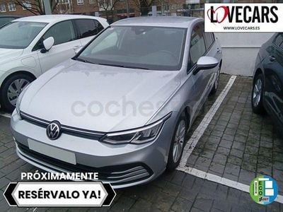 Usado VW Golf VIII Life 150 CV (110 kW) 2021 Gris / plata Berlina