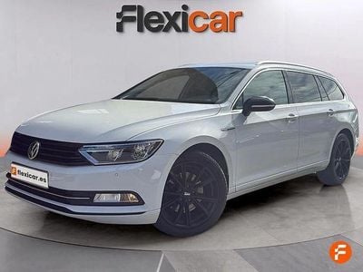Blanco Usado 2017 VW Passat Advance Berlina | 15.990 € (Precio justo)