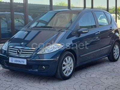 Azul Usado 2009 Mercedes A180 Elegance Monovolumen | 6490 € (Precio justo)