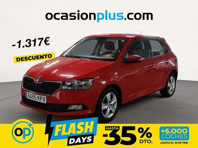 Usado Skoda Fabia 95 CV (69 kW) 2018 Rojo Utilitario