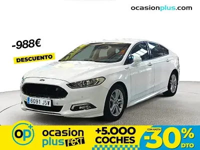 Usado Ford Mondeo Trend 120 CV (88 kW) 2016 Blanco Berlina
