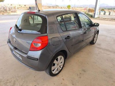 Renault Clio II