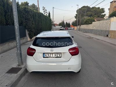 Blanco Usado 2013 Mercedes A180 Urban Berlina | 10.200 € (Precio justo)