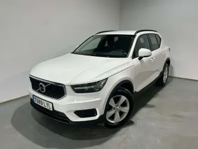 Usado Volvo XC40 Core 129 CV (94 kW) 2022 Blanco SUV