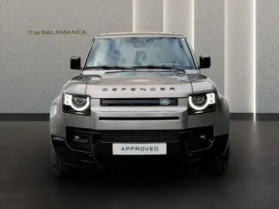 Usado Land Rover Defender HSE 250 CV (183 kW) 2024 Plateado metalizado SUV