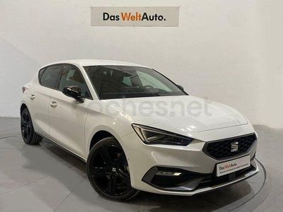 Uusi Seat Leon FR 204 HP (150 kW) 2025 Valkoinen Sedan