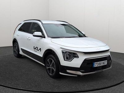 Usado Kia Niro 139 CV (102 kW) 2025 Blanco SUV
