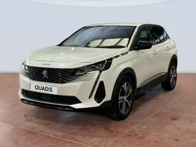 Usado Peugeot 3008 Allure 131 CV (96 kW) 2022 Blanco SUV