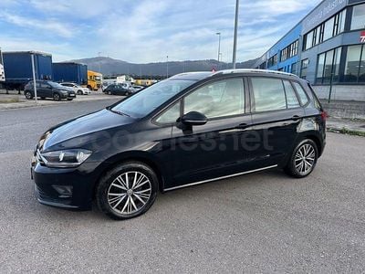 Usado VW Golf Sportsvan Edition 110 CV (80 kW) 2015 Negro Monovolumen
