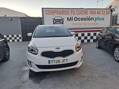 Usado Kia Carens 116 CV (85 kW) 2015 Blanco Monovolumen
