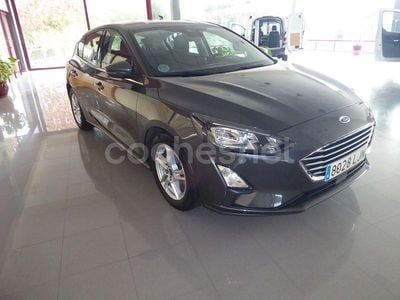 Beige Usado 2020 Ford Focus Trend Berlina | 12.600 € (Precio justo)