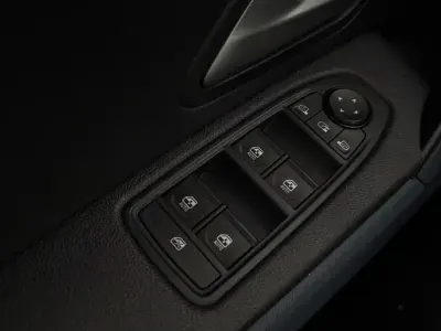 Usado Dacia Duster Journey 131 CV (96 kW) 2025 Marrón SUV
