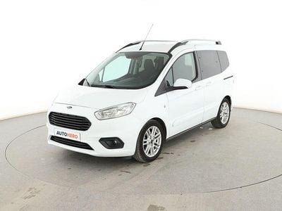 Usado Ford Tourneo Titanium 95 CV (69 kW) 2020 Blanco Monovolumen