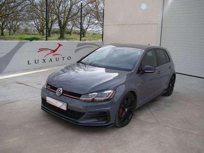 Usado VW Golf VII GTI 290 CV (213 kW) 2019 Gris Utilitario