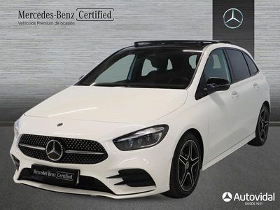 Blanco Usado 2023 Mercedes B180 AMG line Monovolumen | 35.500 €