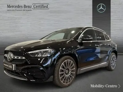 Usado Mercedes GLA200 AMG line 150 CV (110 kW) 2023 Nachtschwarz  unilack SUV