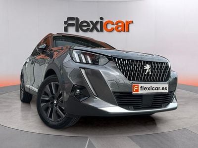 Usado Peugeot 2008 GT 131 CV (96 kW) 2022 Gris SUV