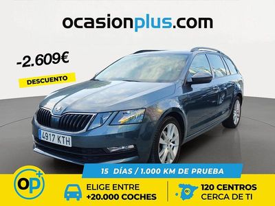 Usado Skoda Octavia 150 CV (110 kW) 2019 Gris Familiar
