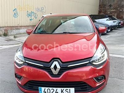 Usado Renault Clio IV LIMITED 90 CV (66 kW) 2018 Rojo Berlina