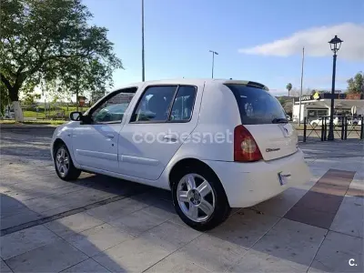 Begagnad Renault Clio II