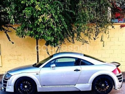 Usado Audi TT Performance 180 CV (132 kW) 1999 Gris / plata Coupe