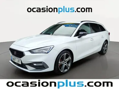 Usado Seat Leon FR 150 CV (110 kW) 2021 Blanco Monovolumen