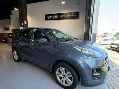 Usado Kia Sportage 132 CV (97 kW) 2016 Azul SUV