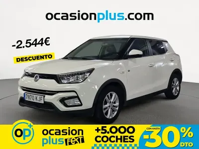 Gebraucht SsangYong Tivoli 115 PS (84 kW) 2018 Weiß SUV