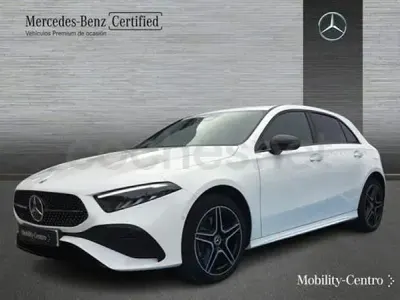 Usado Mercedes A250 AMG line 218 CV (160 kW) 2025 Blanco polar Berlina