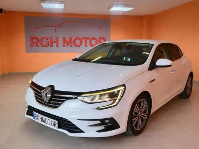Käytetty Renault Megane E-Tech