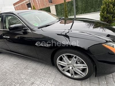 Usado Maserati Quattroporte 530 CV (389 kW) 2016 Negro Berlina