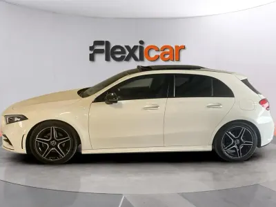 Usado Mercedes A180 136 CV (100 kW) 2019 Blanco Berlina